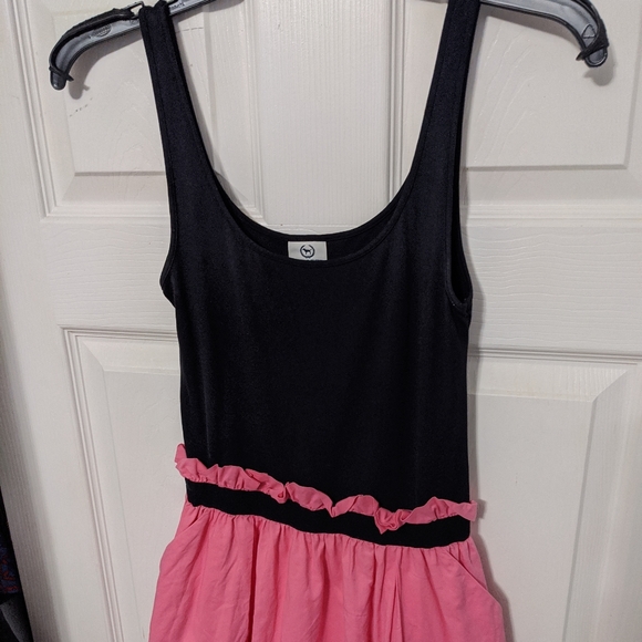 PINK VS Dress - Picture 2 of 4
